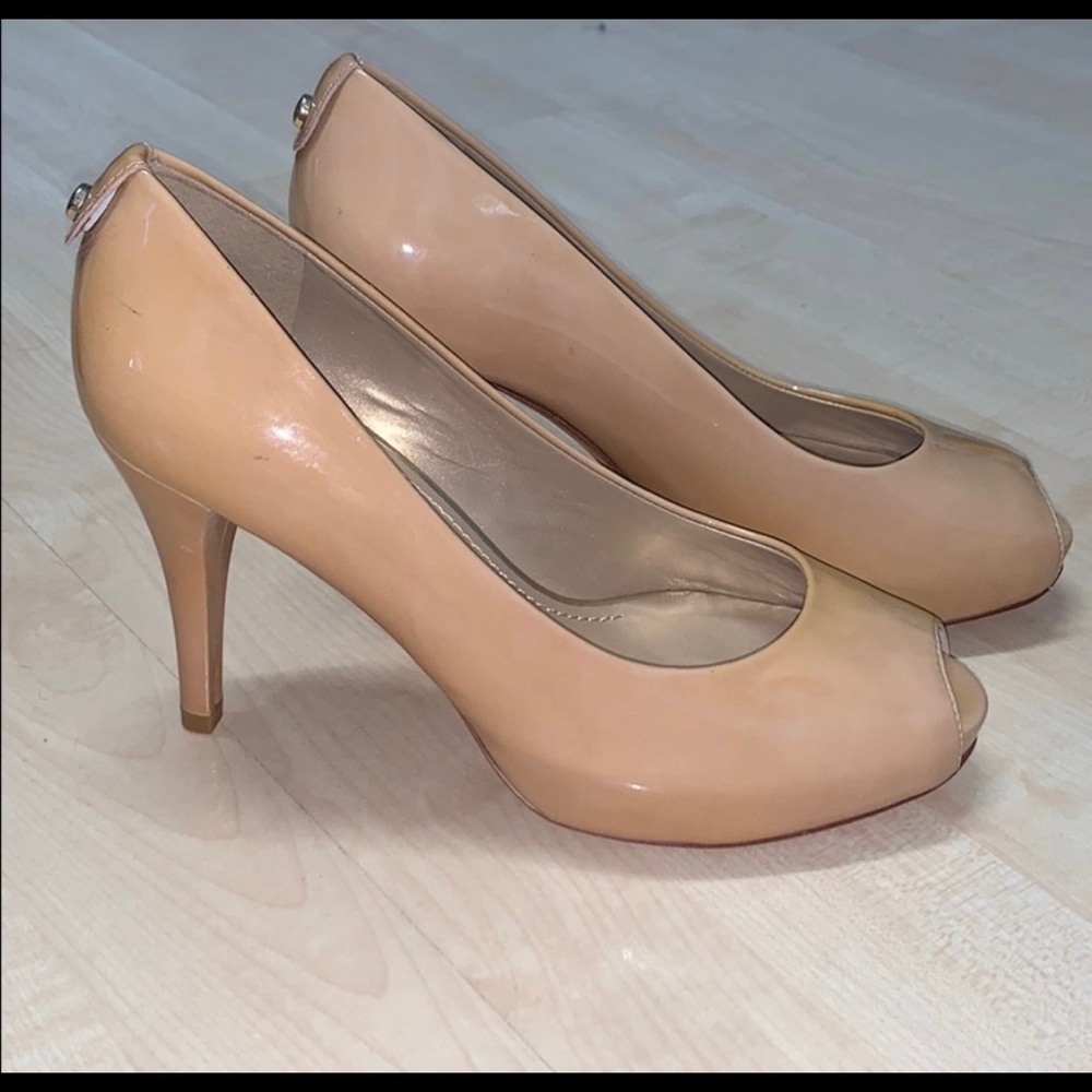 Stuart Weitzman Patent Leather Heels Size 6.5